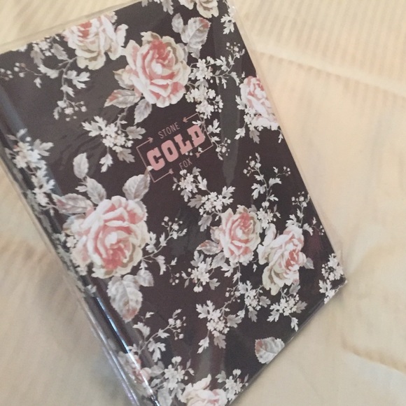 Stone Cold Fox Hard Back Lined Notebook NWT - Picture 4 of 8